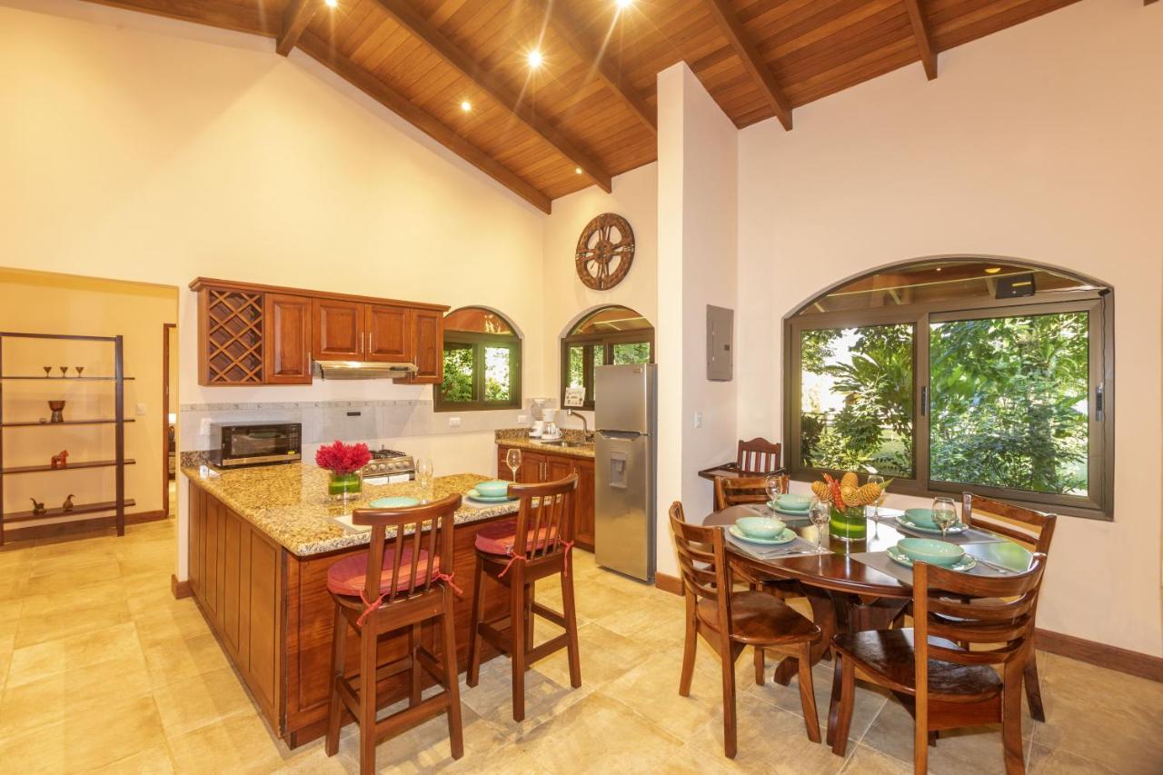 "Hana'S Celeste Retreat" Large Modern Villa Sleeps 6 On 20 Acres Of Nature! Bijagua Eksteriør billede