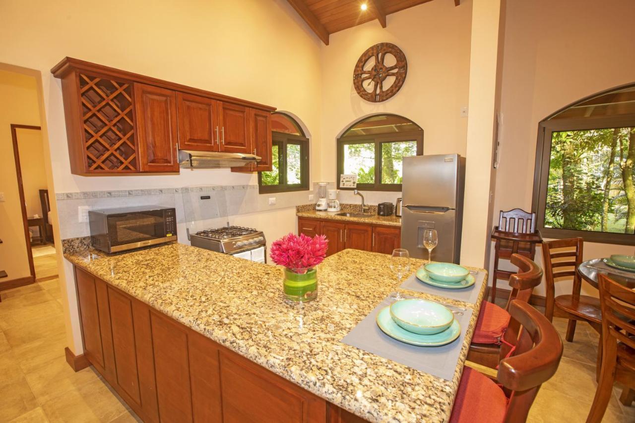 "Hana'S Celeste Retreat" Large Modern Villa Sleeps 6 On 20 Acres Of Nature! Bijagua Eksteriør billede